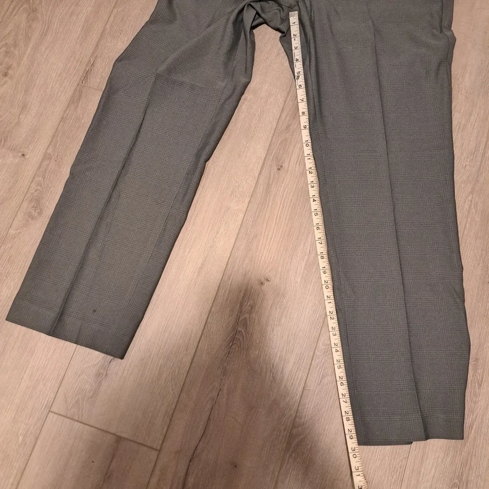 Perry Ellis Mens Modern Fit Dress Pant 36x30* Gray Windowpane Stretch Luxury NWT